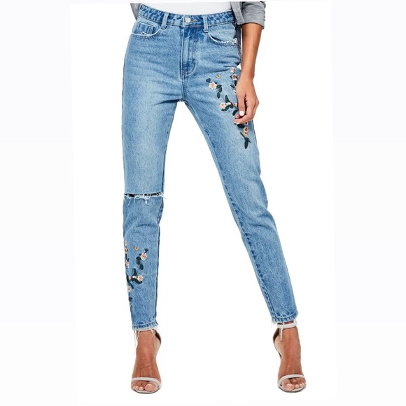 Missguided Riot HighRise Embroidered Mom Jeans NWT